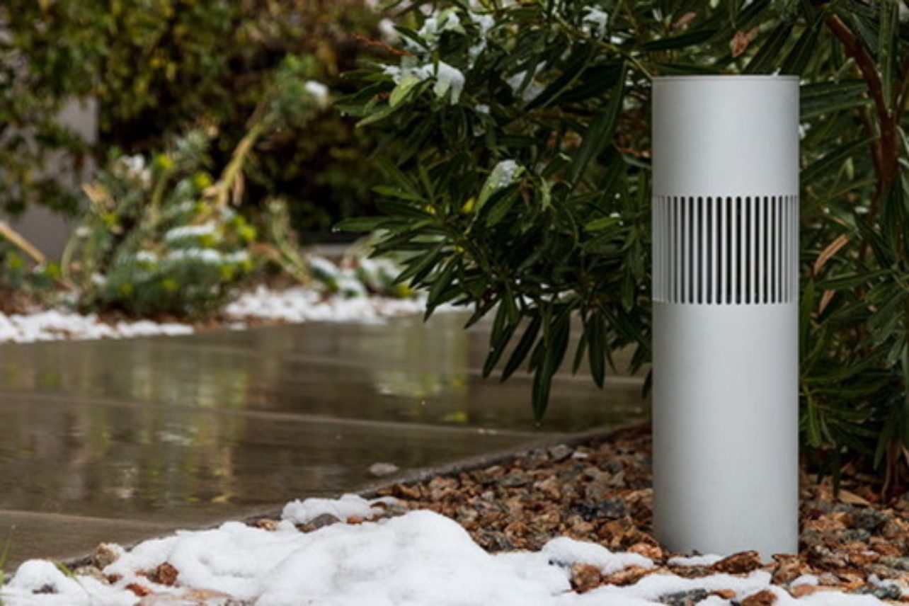 Architectural bollard speaker